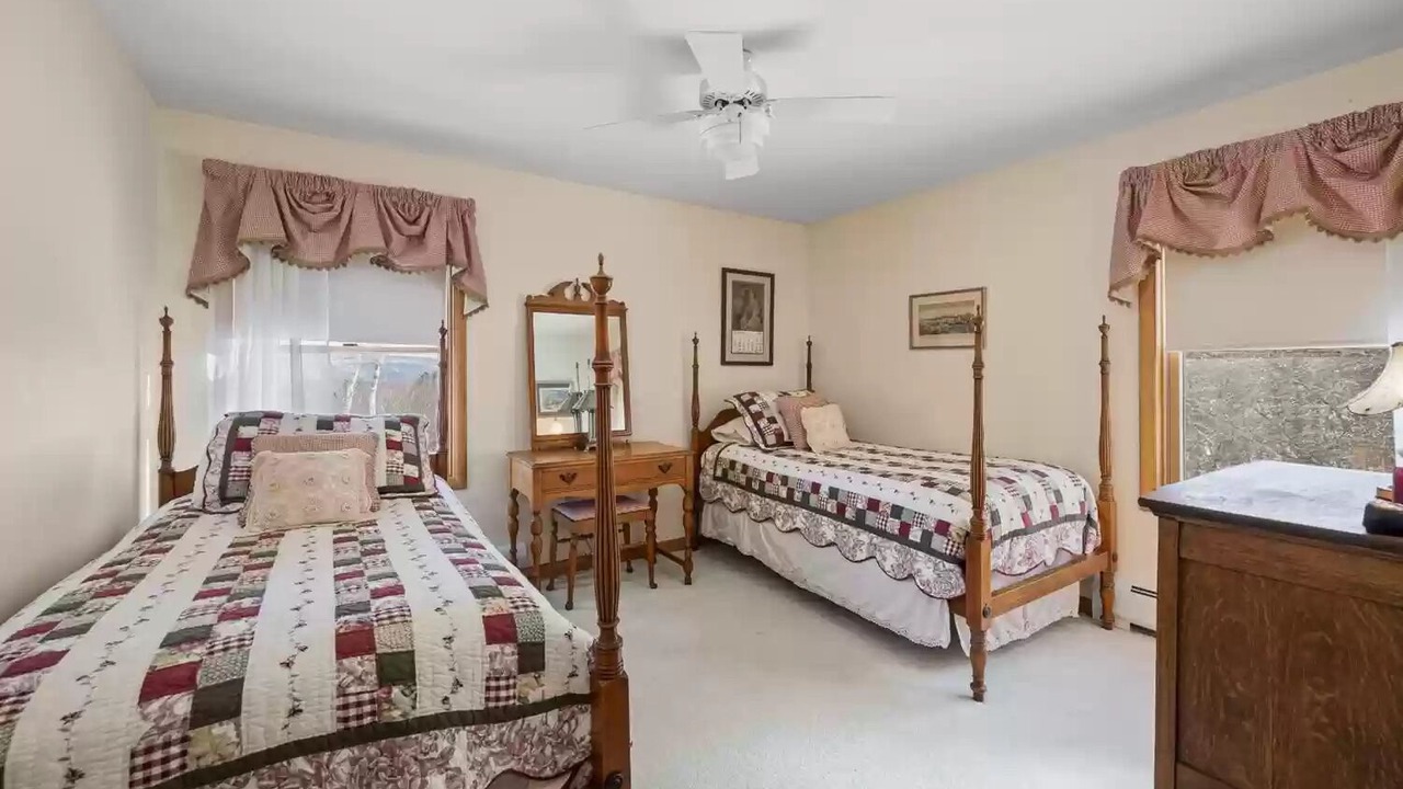 Photo of Bedroom in Hillsdale