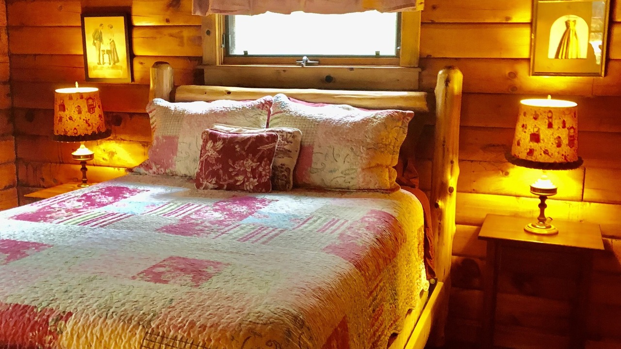 Photo of Bedroom in Phoenicia