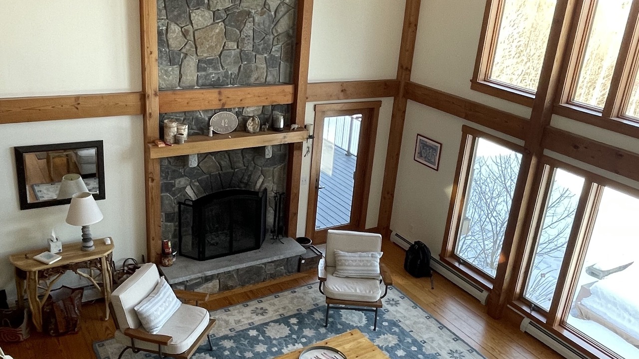 Photo of Livingroom in Elkins