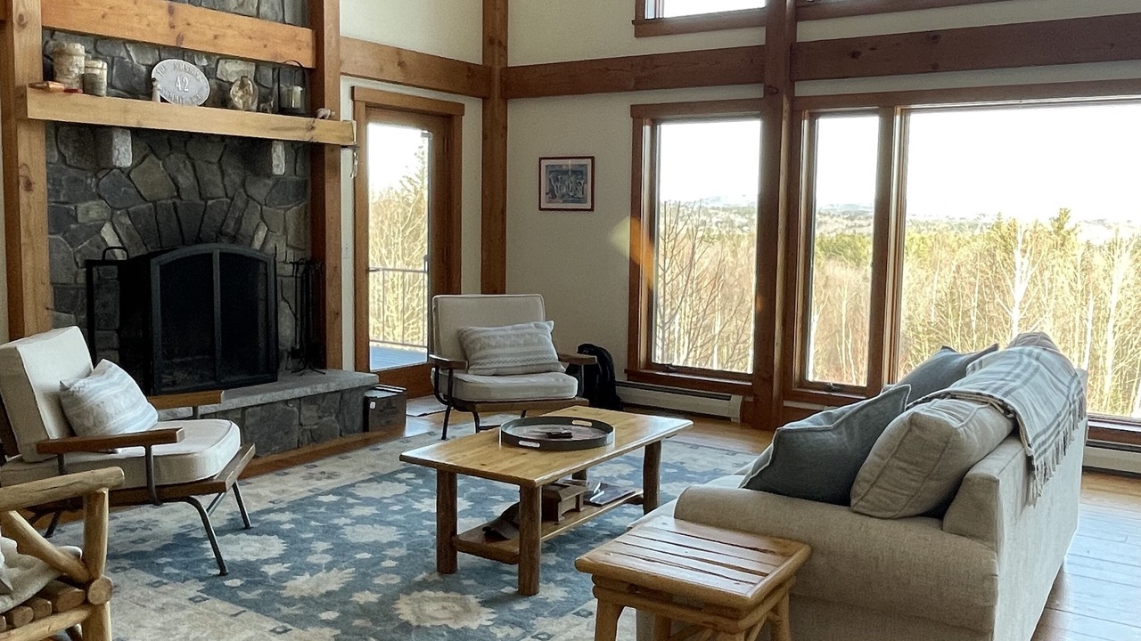 Photo of Livingroom in Elkins