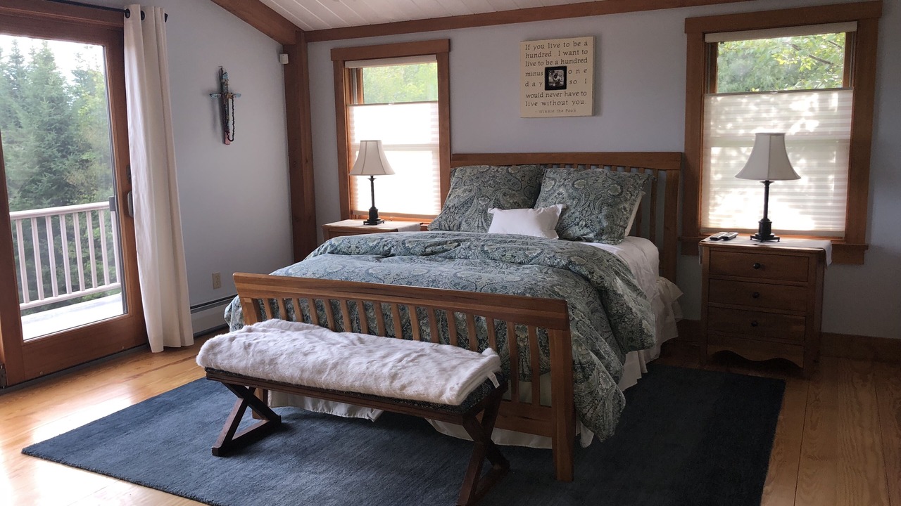 Photo of Bedroom in Elkins