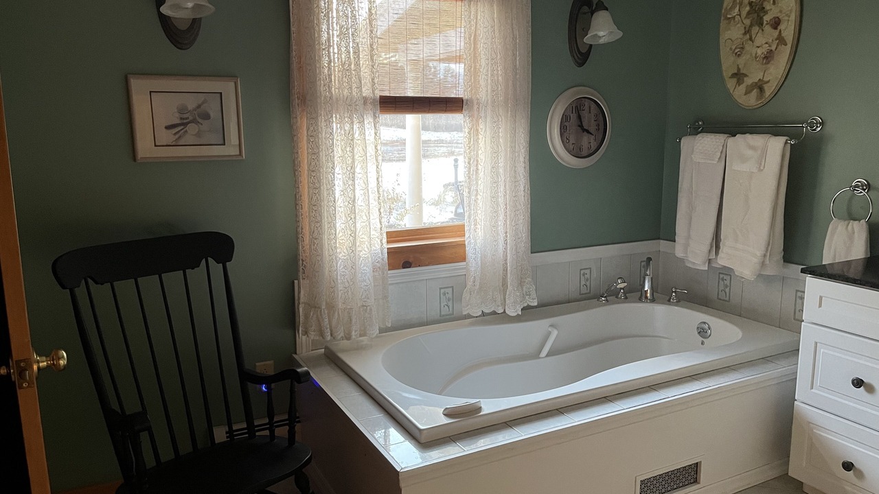 Photo of Bathroom in Forest Dale