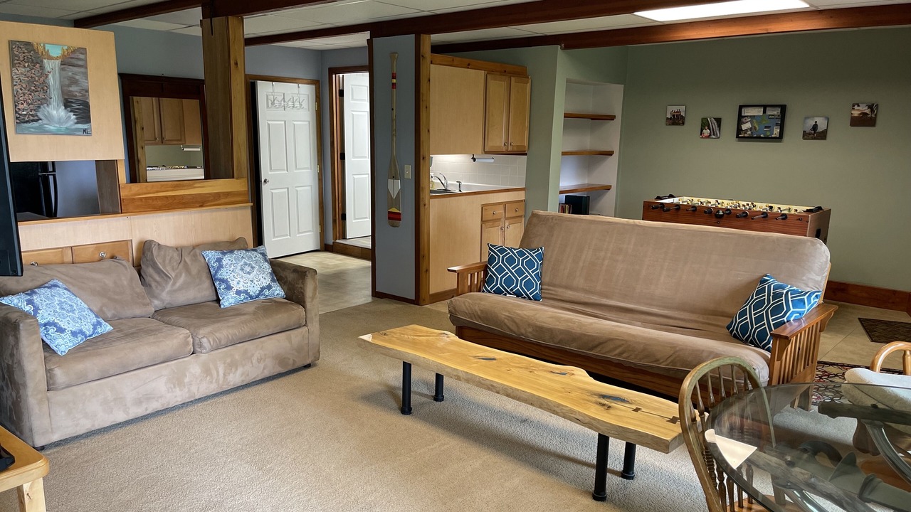 Photo of Livingroom in Ovid