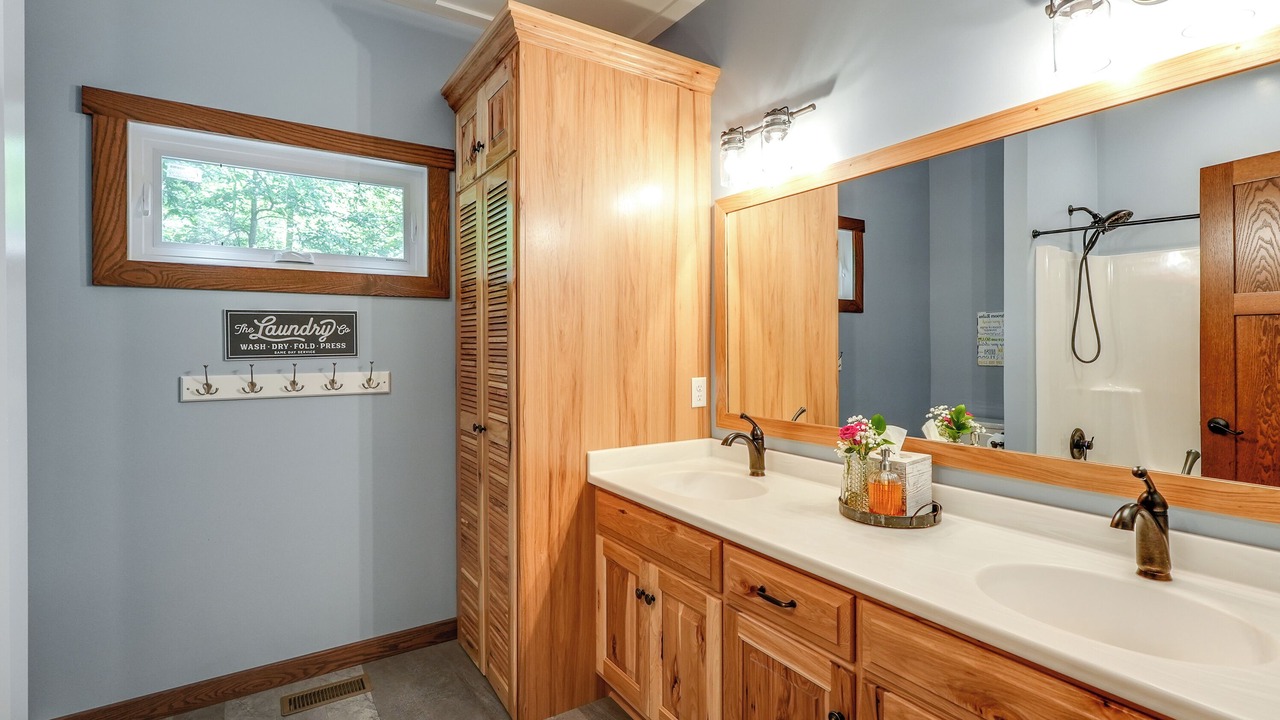 Photo of Bathroom in Sandyville