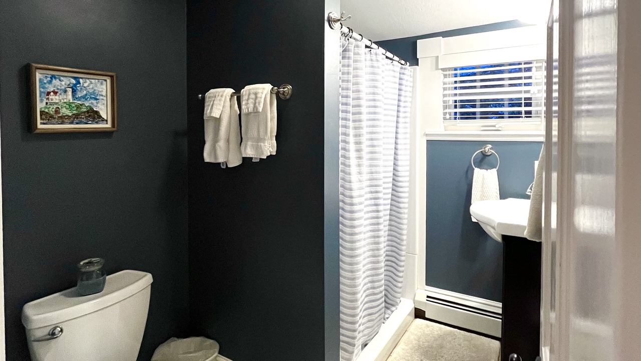 Photo of Bathroom in Ogunquit