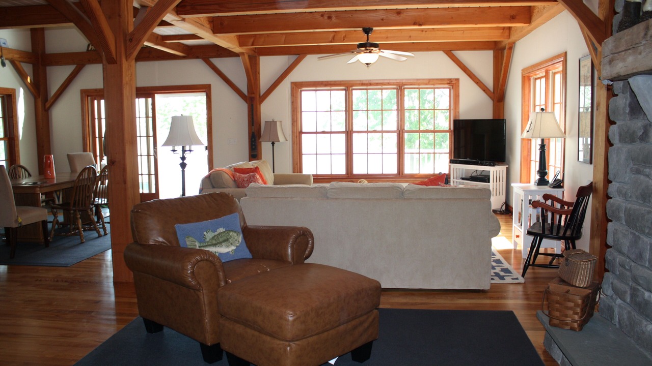 Photo of Livingroom in Alburg