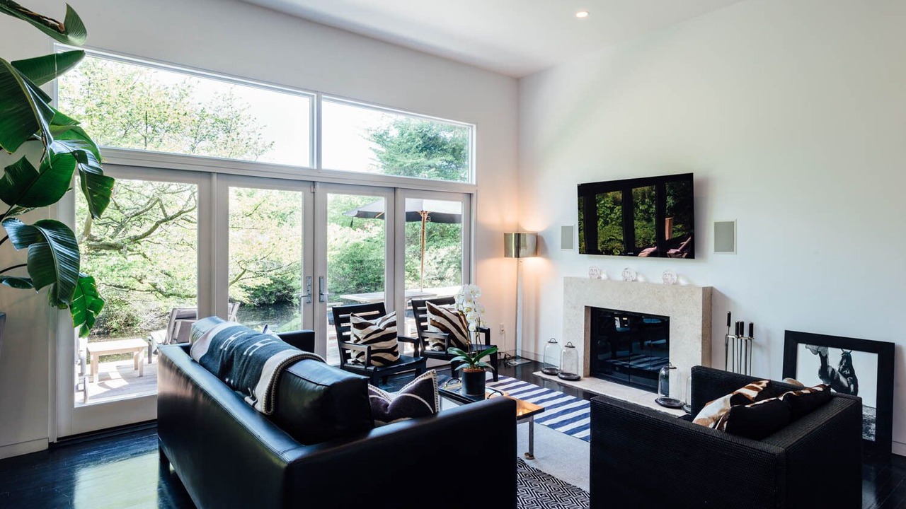 Photo of Livingroom in Water Mill