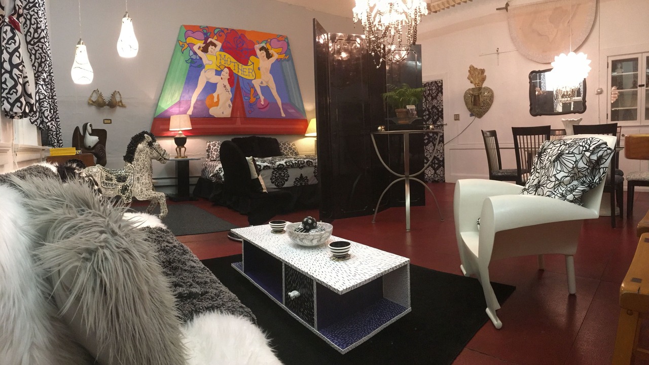 Photo of Livingroom in Hudson