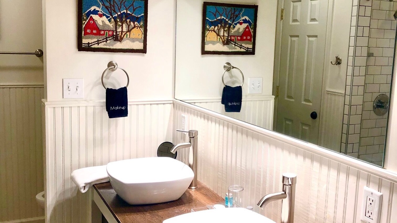 Photo of Bathroom in Lewisburg