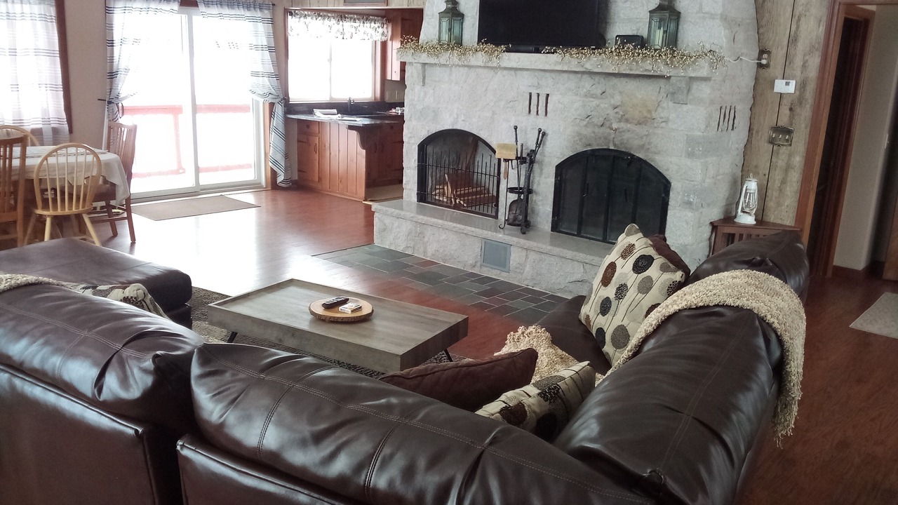 Photo of Livingroom in Canaan