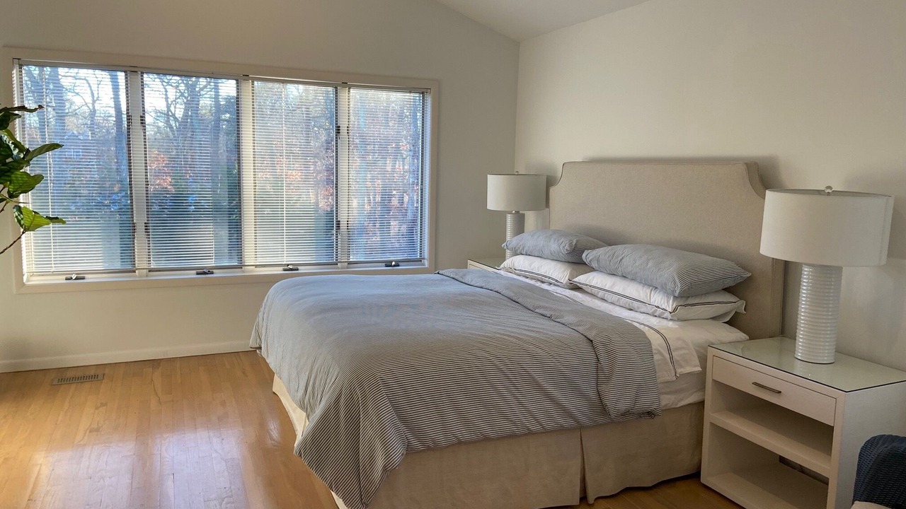 Photo of Bedroom in East Quogue
