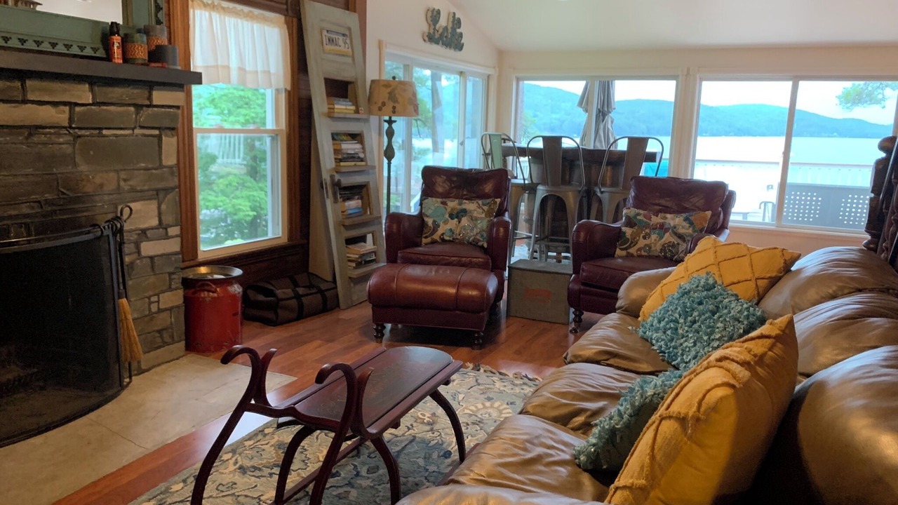 Photo of Livingroom in Wells