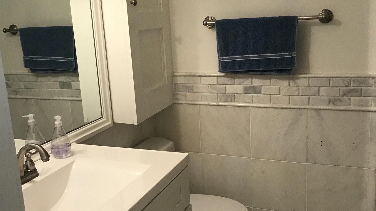 Photo of Bathroom in Shinnecock Hills