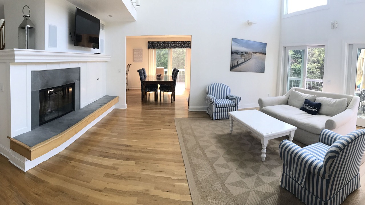 Photo of Bedroom in Shinnecock Hills