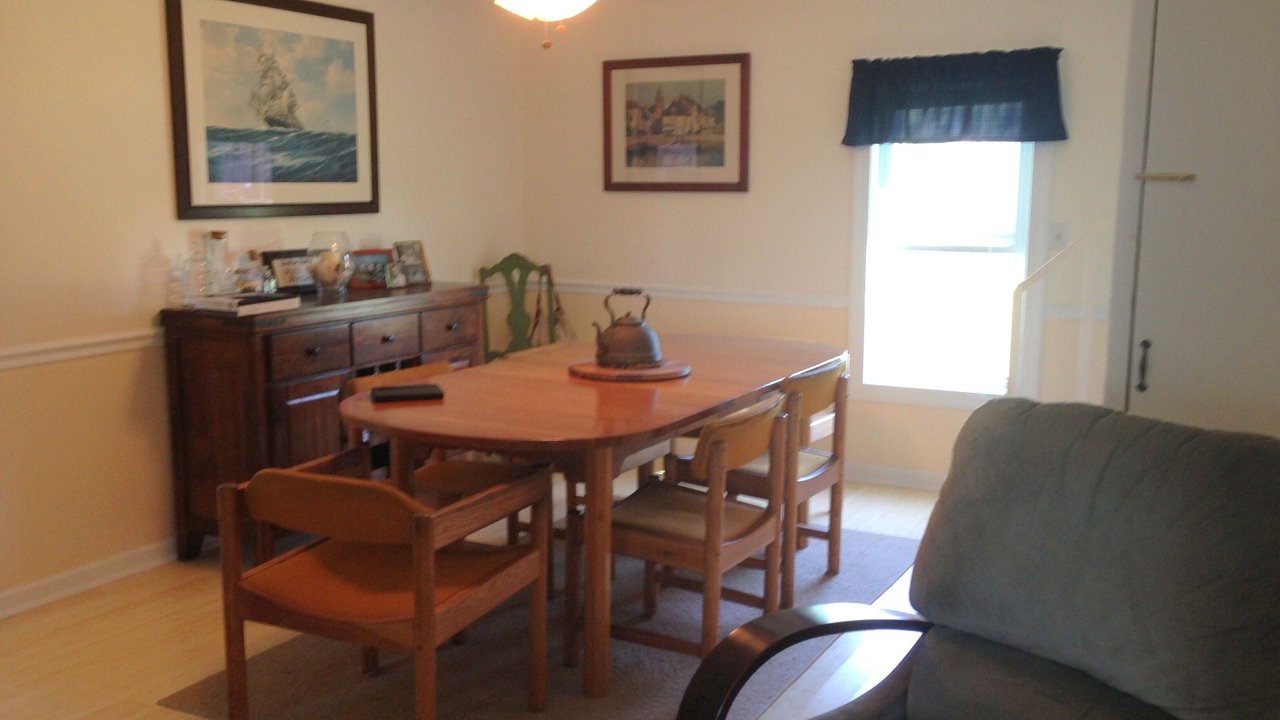 Photo of Bedroom in Old Saybrook