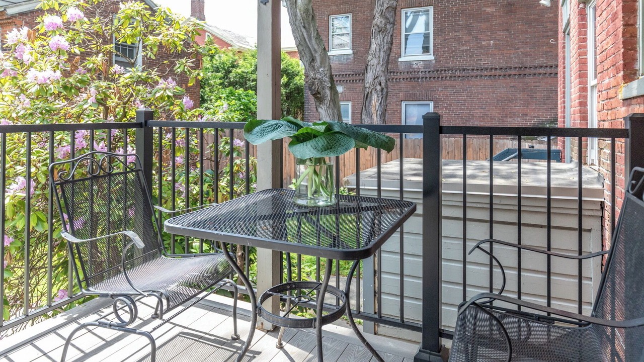 Photo of Outdoor in Old North End