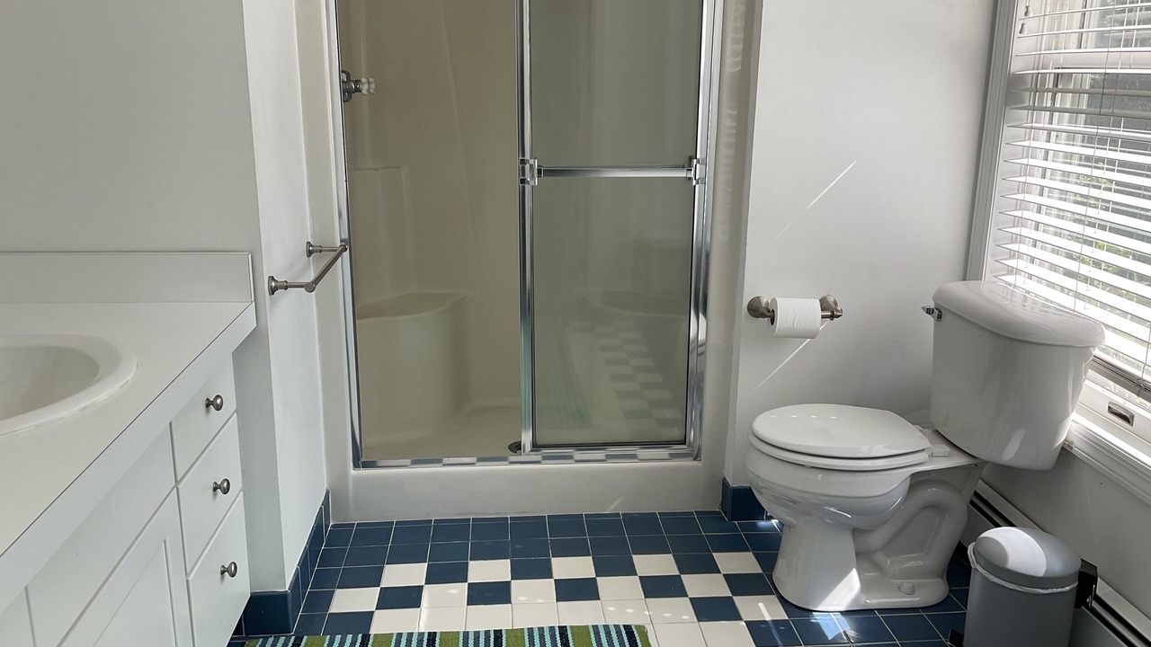 Photo of Bathroom in Sagaponack
