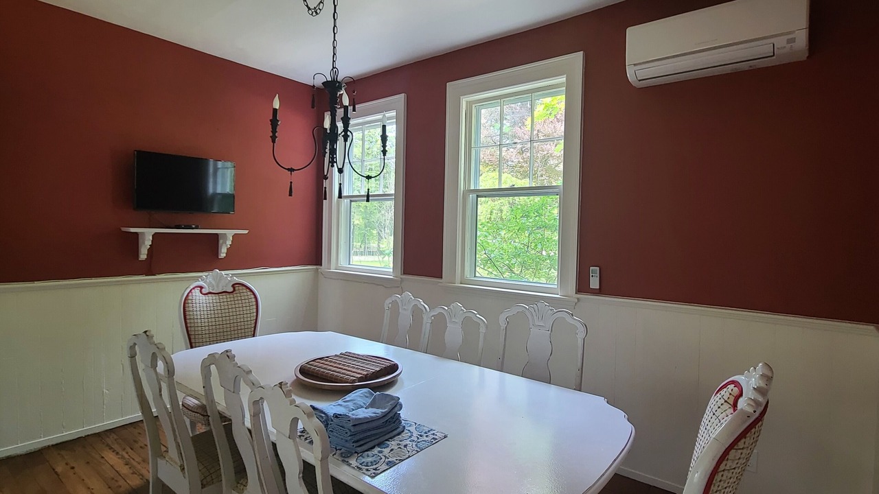 Photo of Bedroom in Stockbridge