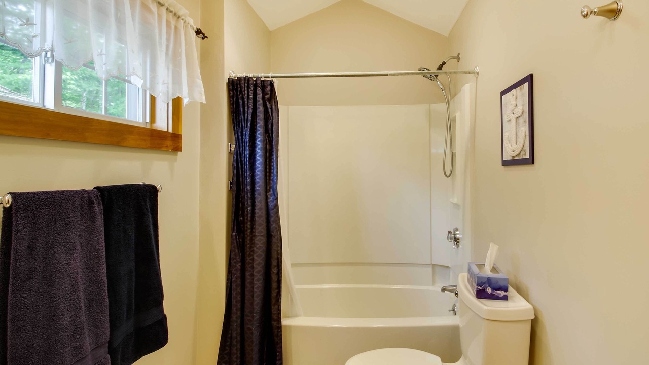 Photo of Bathroom in Laconia