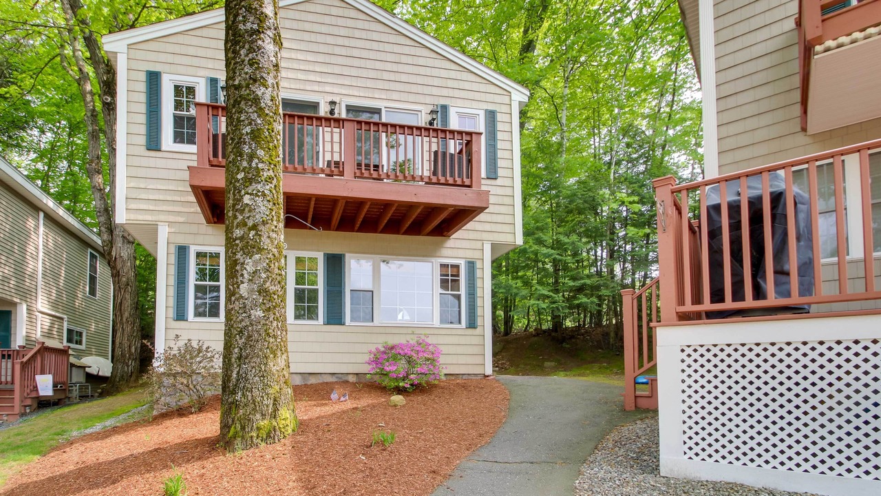 Photo of Patio Balcony in Laconia