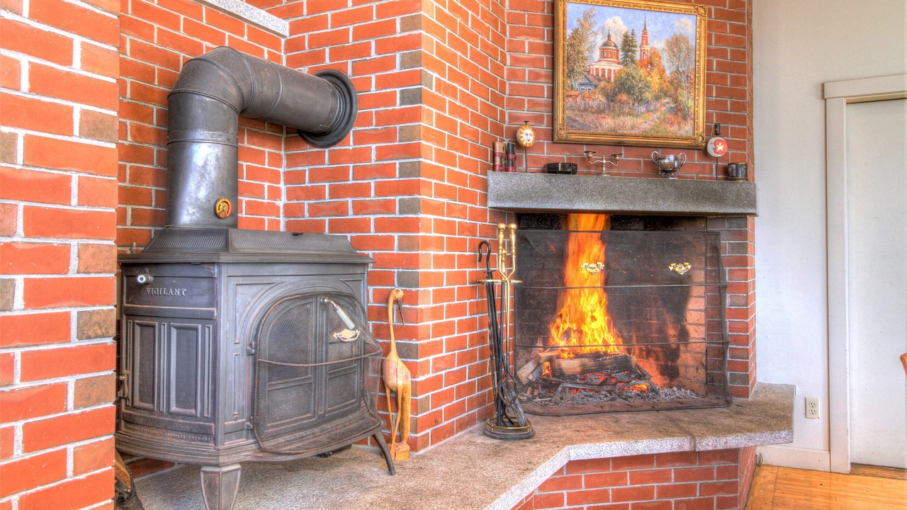 Photo of Livingroom in Newfane