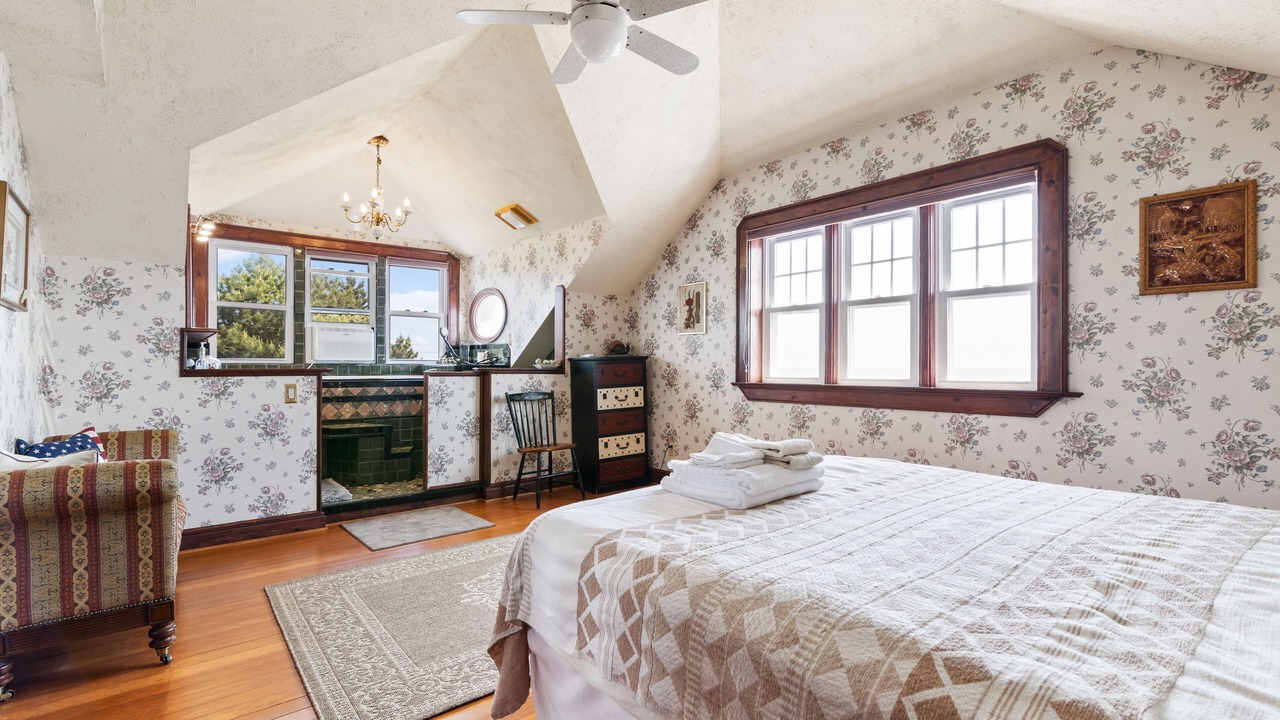 Photo of Bedroom in Middlesex County