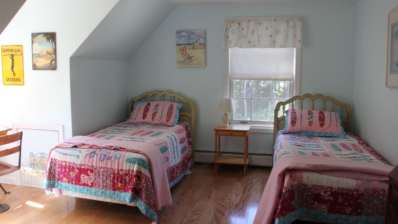 Photo of Bedroom in York Beach