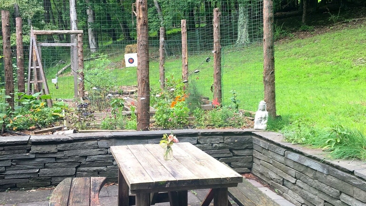 Photo of Outdoor in Woodstock