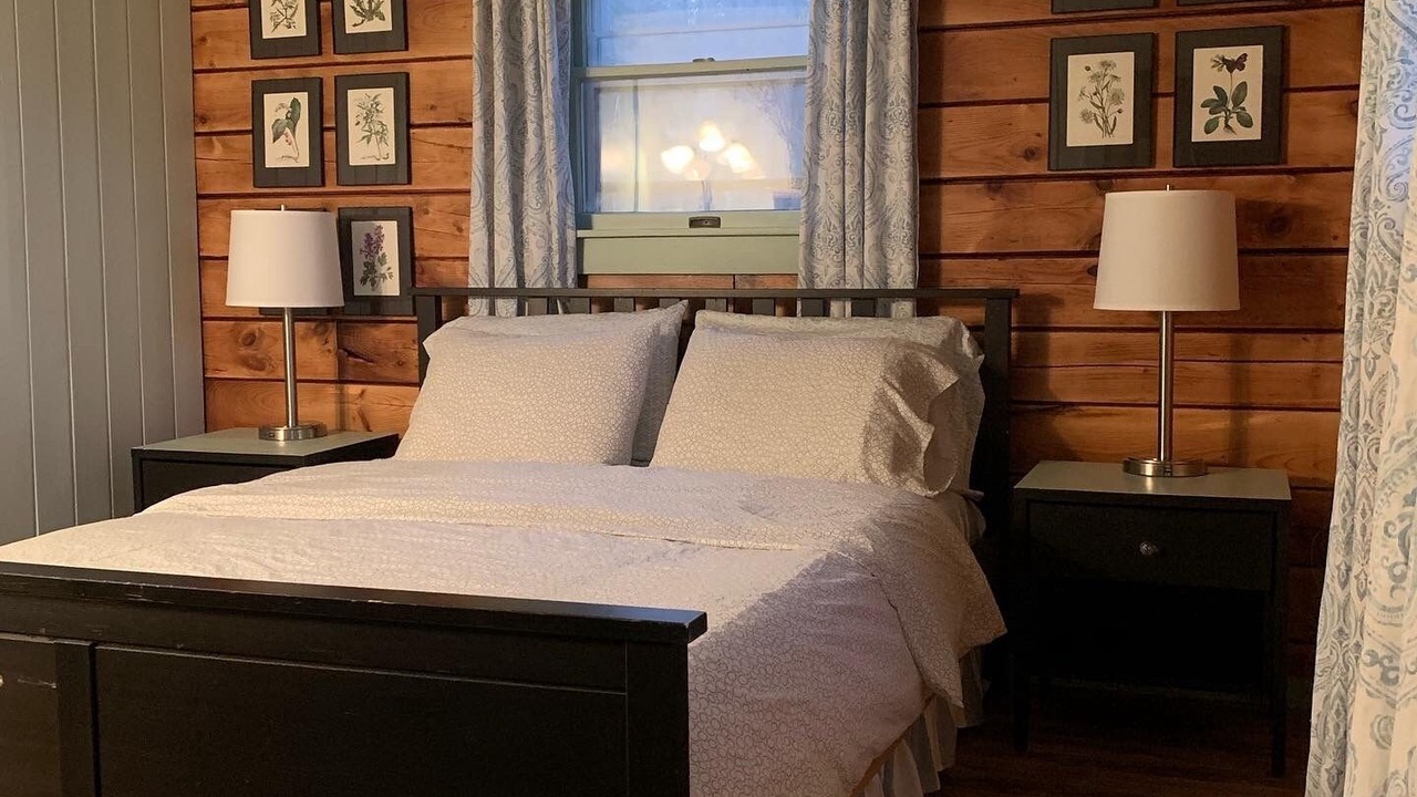 Photo of Bedroom in Woodsville