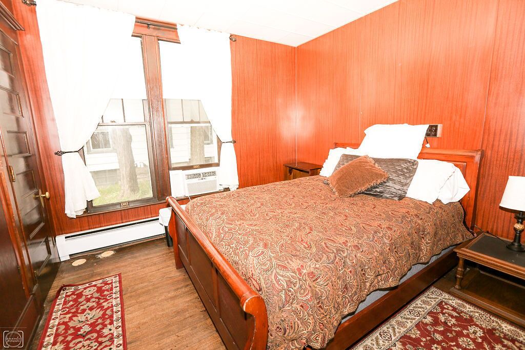 Photo of Bedroom in Oneonta