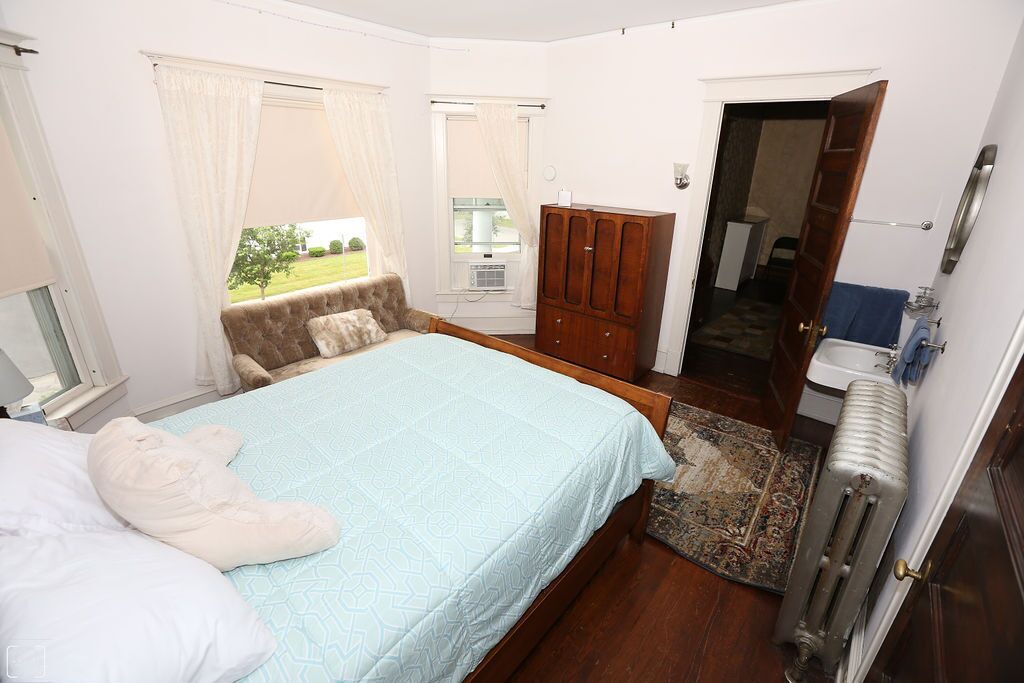 Photo of Bedroom in Oneonta