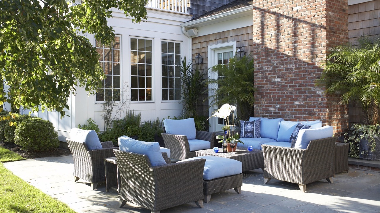 Photo of Patio Balcony in Village of Southampton