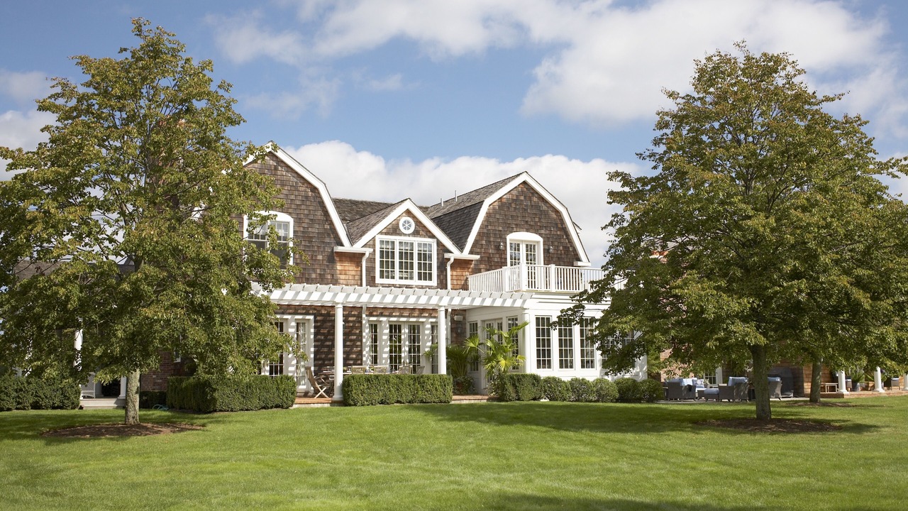 Photo of Outdoor in Village of Southampton