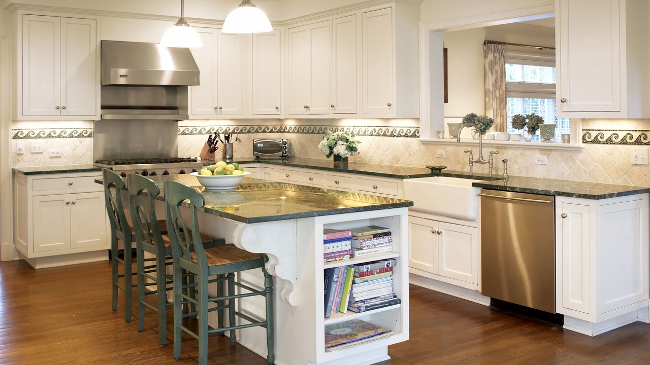 Photo of Kitchen in Village of Southampton