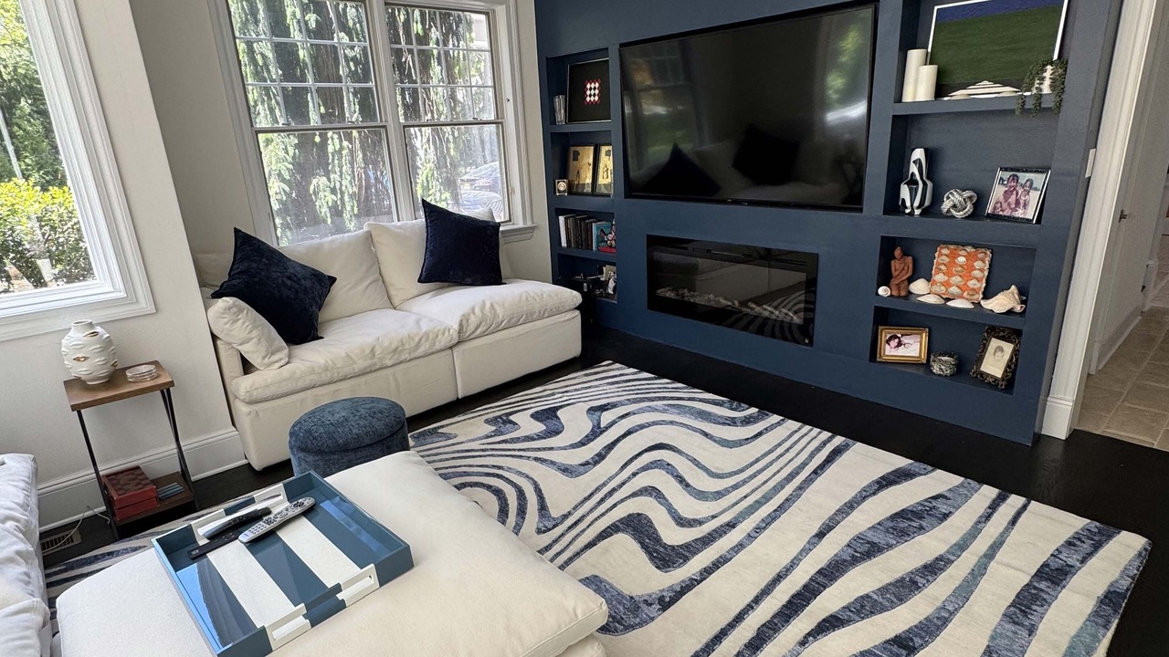 Photo of Livingroom in Wainscott