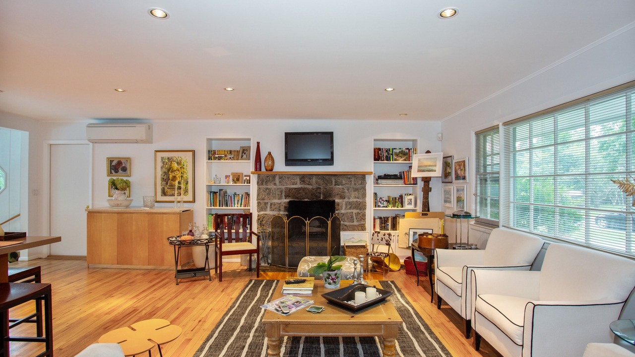 Photo of Livingroom in East Quogue