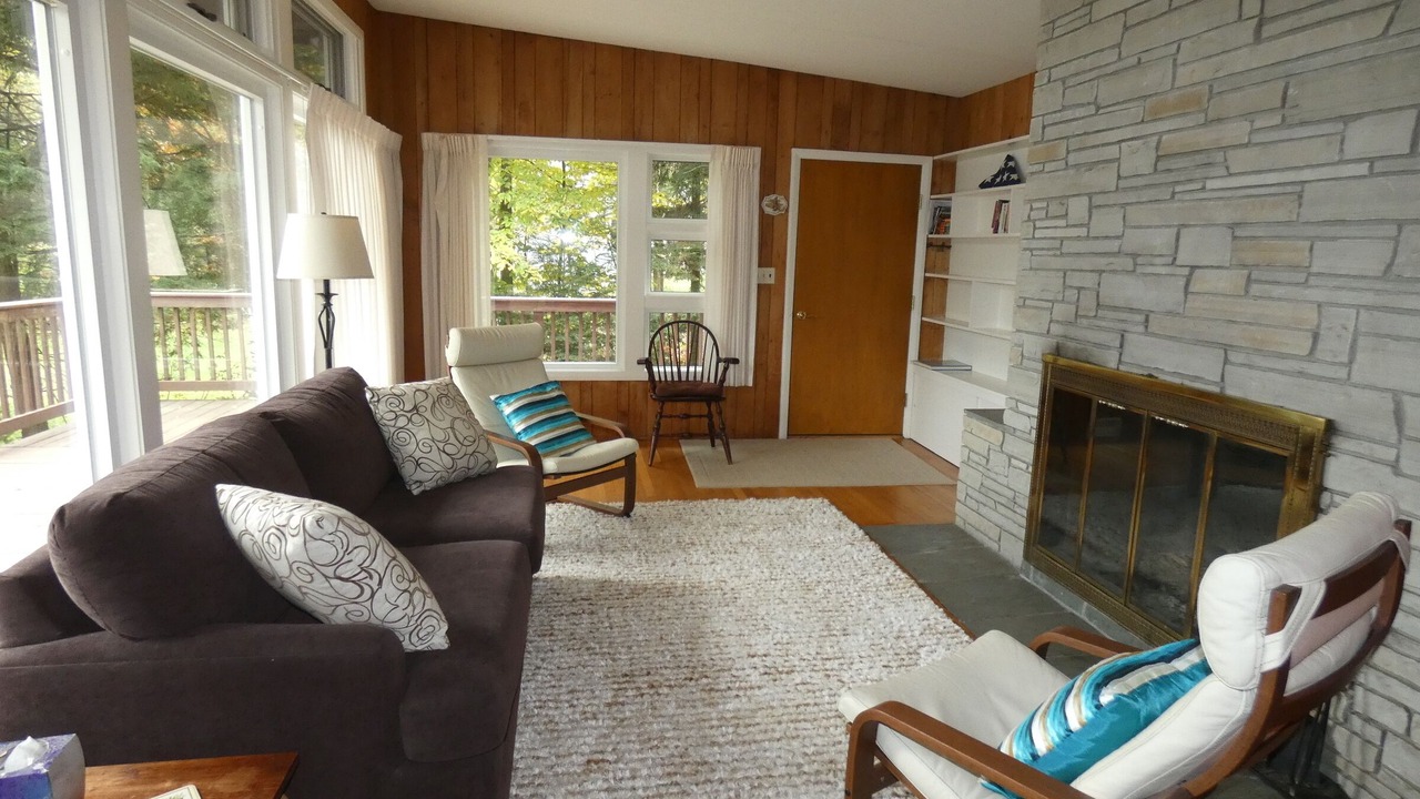 Photo of Livingroom in New London