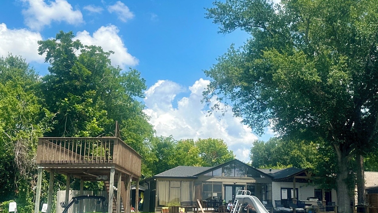 Photo of Outdoor in Willis