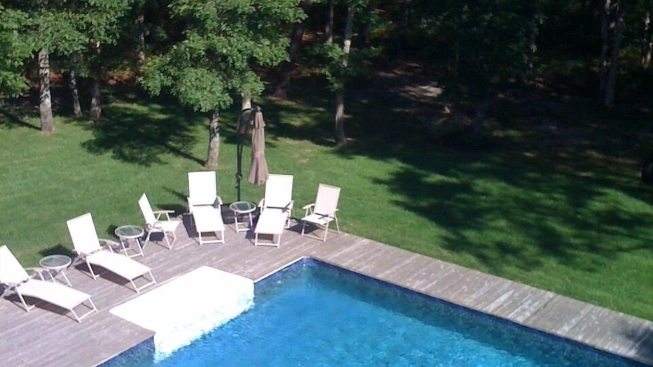 Photo of Patio Balcony in Hampton Bays