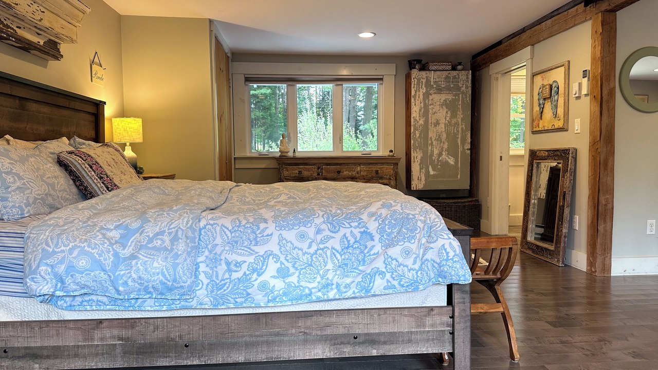 Photo of Bedroom in North Troy