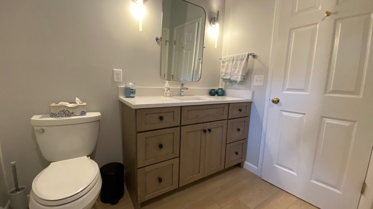 Photo of Bathroom in Sunapee