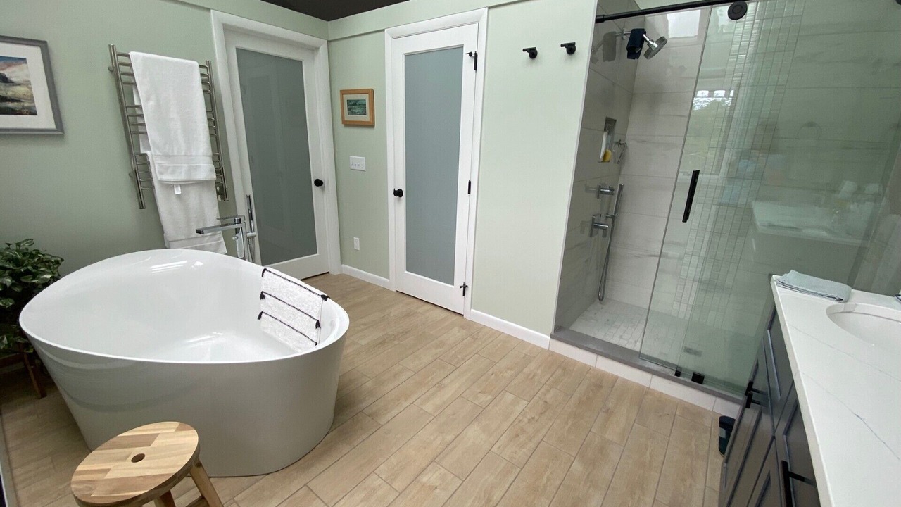 Photo of Bathroom in Sunapee