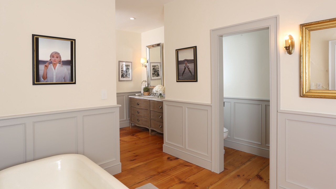 Photo of Bathroom in Staatsburg