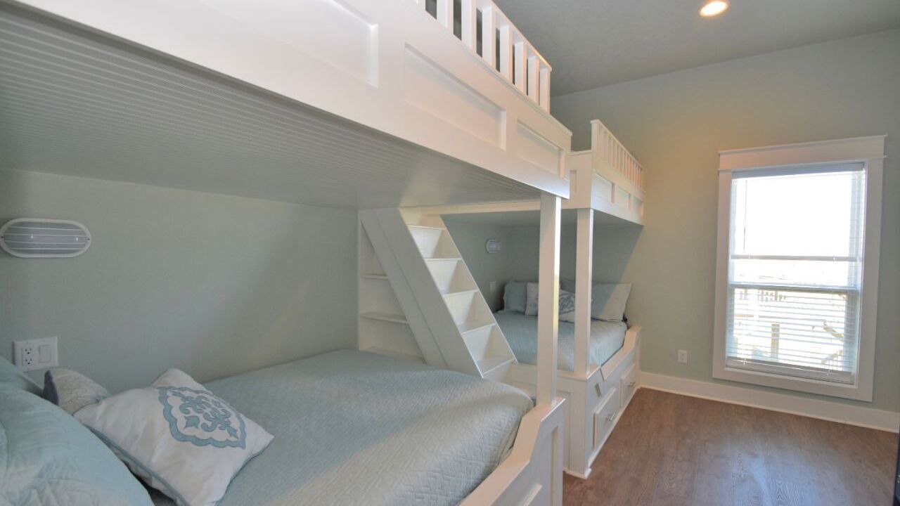 Photo of Bedroom in Port Bolivar