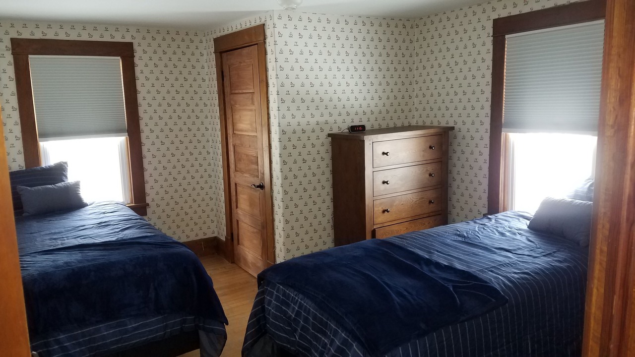 Photo of Bedroom in Falconer