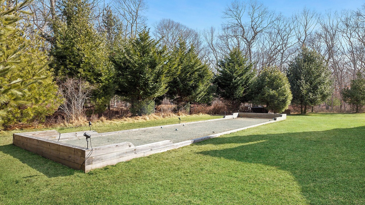 Photo of Outdoor in Northwest Harbor
