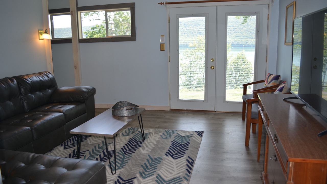 Photo of Bedroom in Cooperstown - Otsego Lake