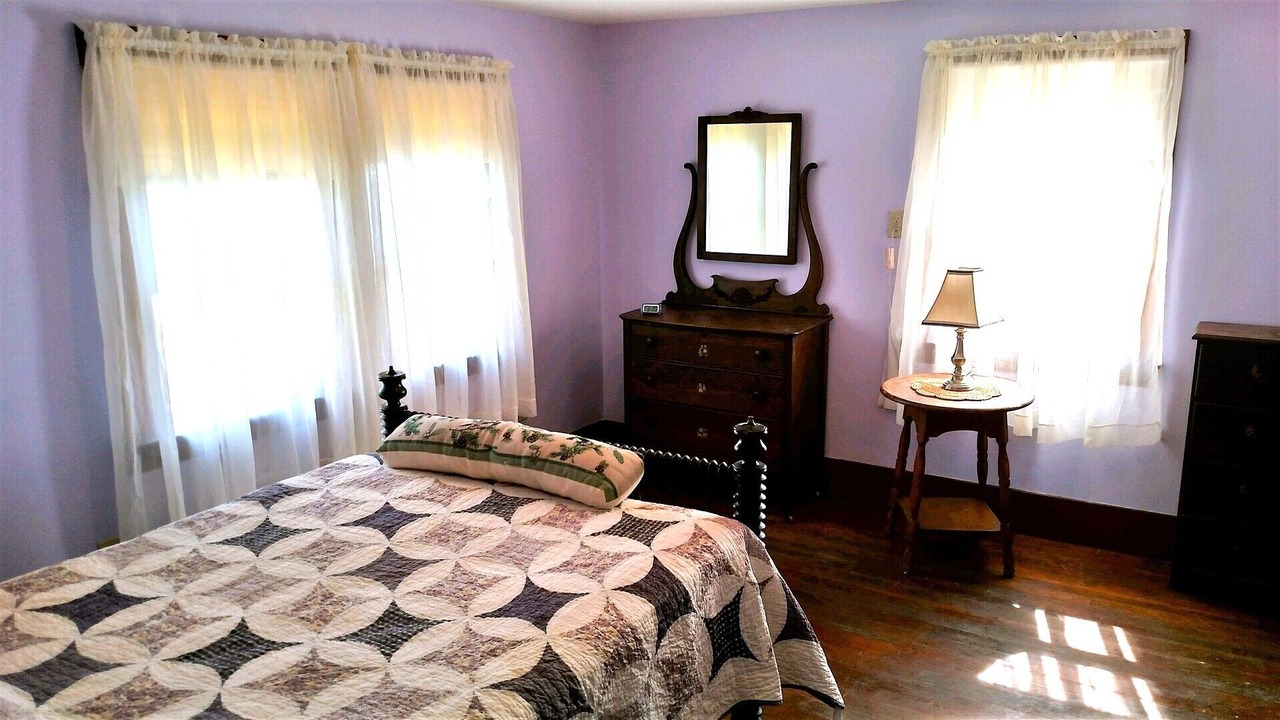 Photo of Bedroom in Sebasco Estates