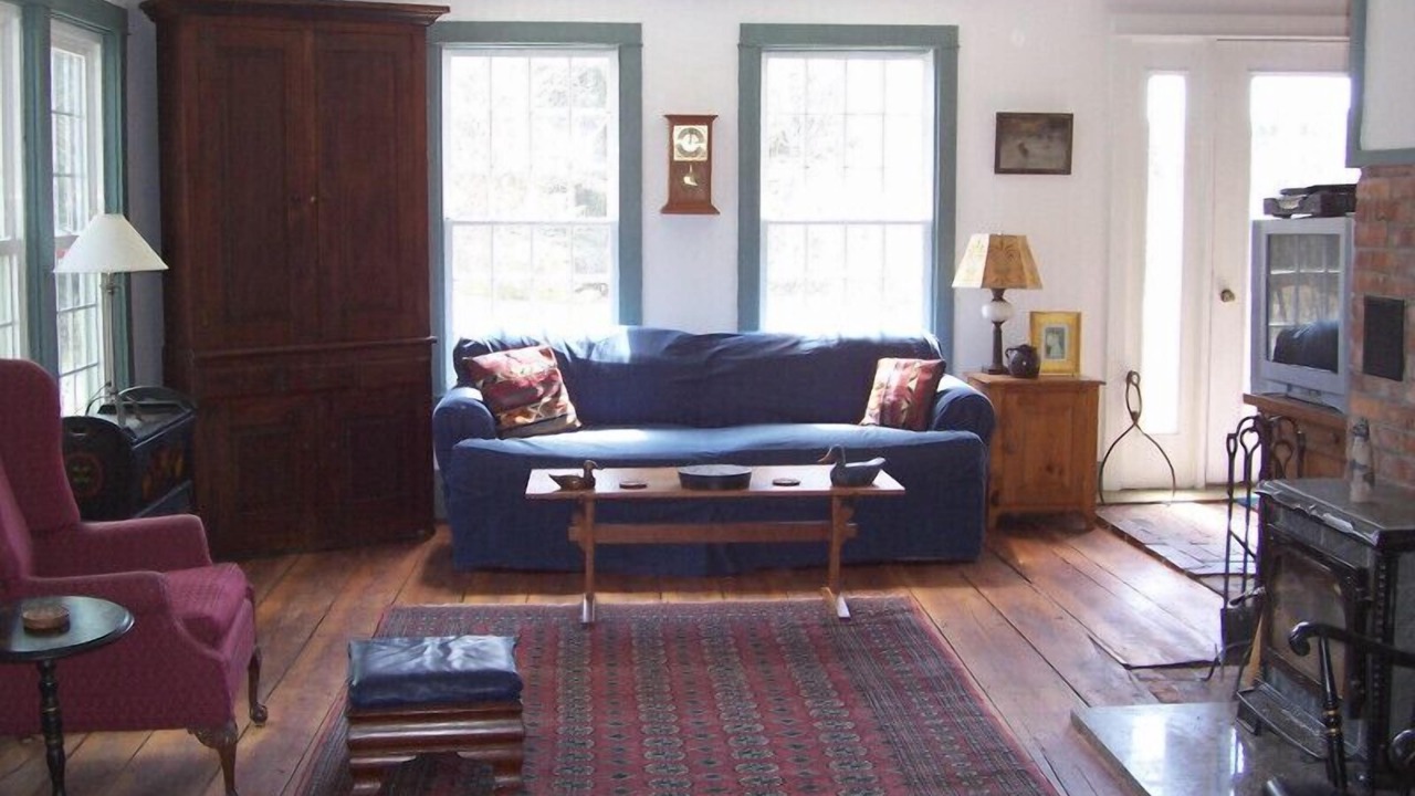 Photo of Bedroom in Sullivan