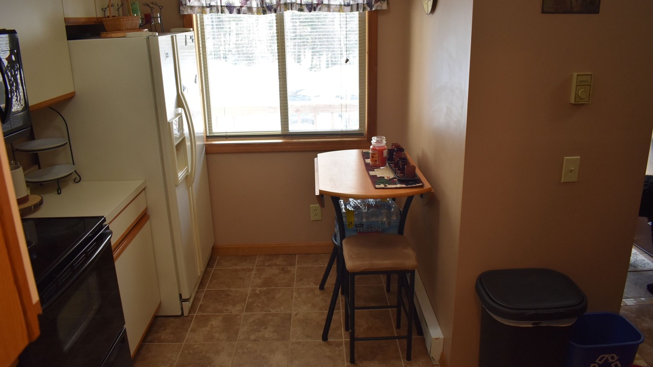 Photo of Kitchen in Center Conway